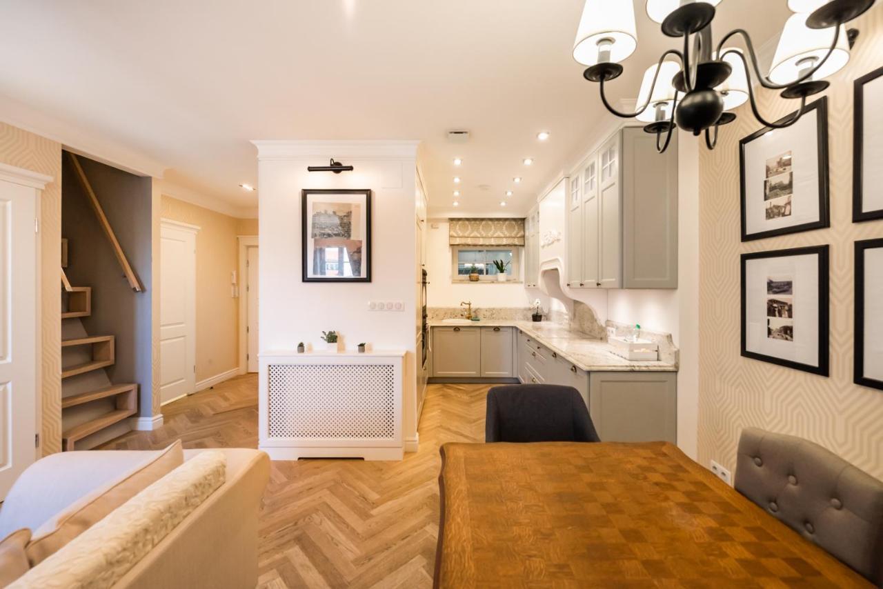 Lovely Apartment In The Heart Of Varşovia Exterior foto