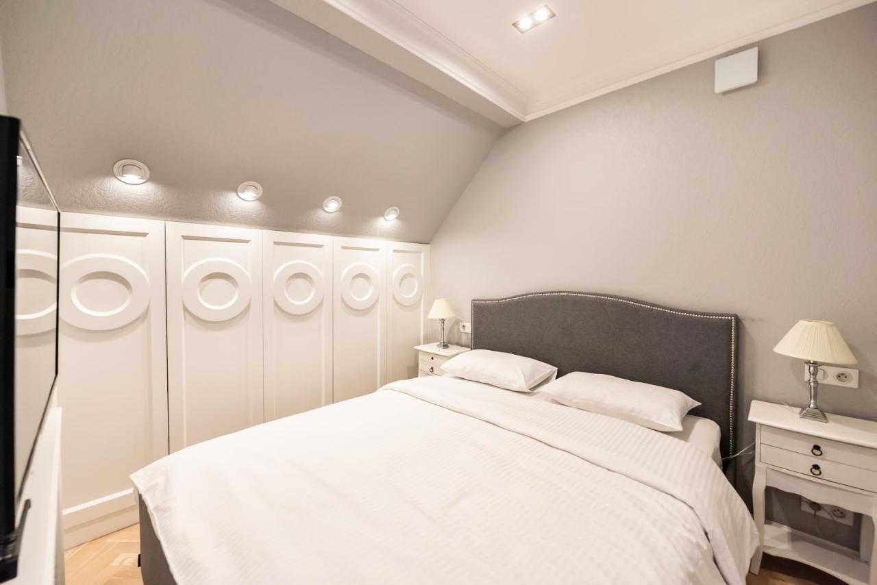 Lovely Apartment In The Heart Of Varşovia Exterior foto