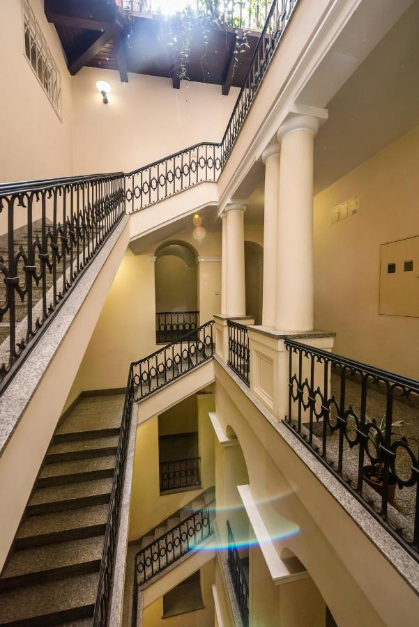 Lovely Apartment In The Heart Of Varşovia Exterior foto