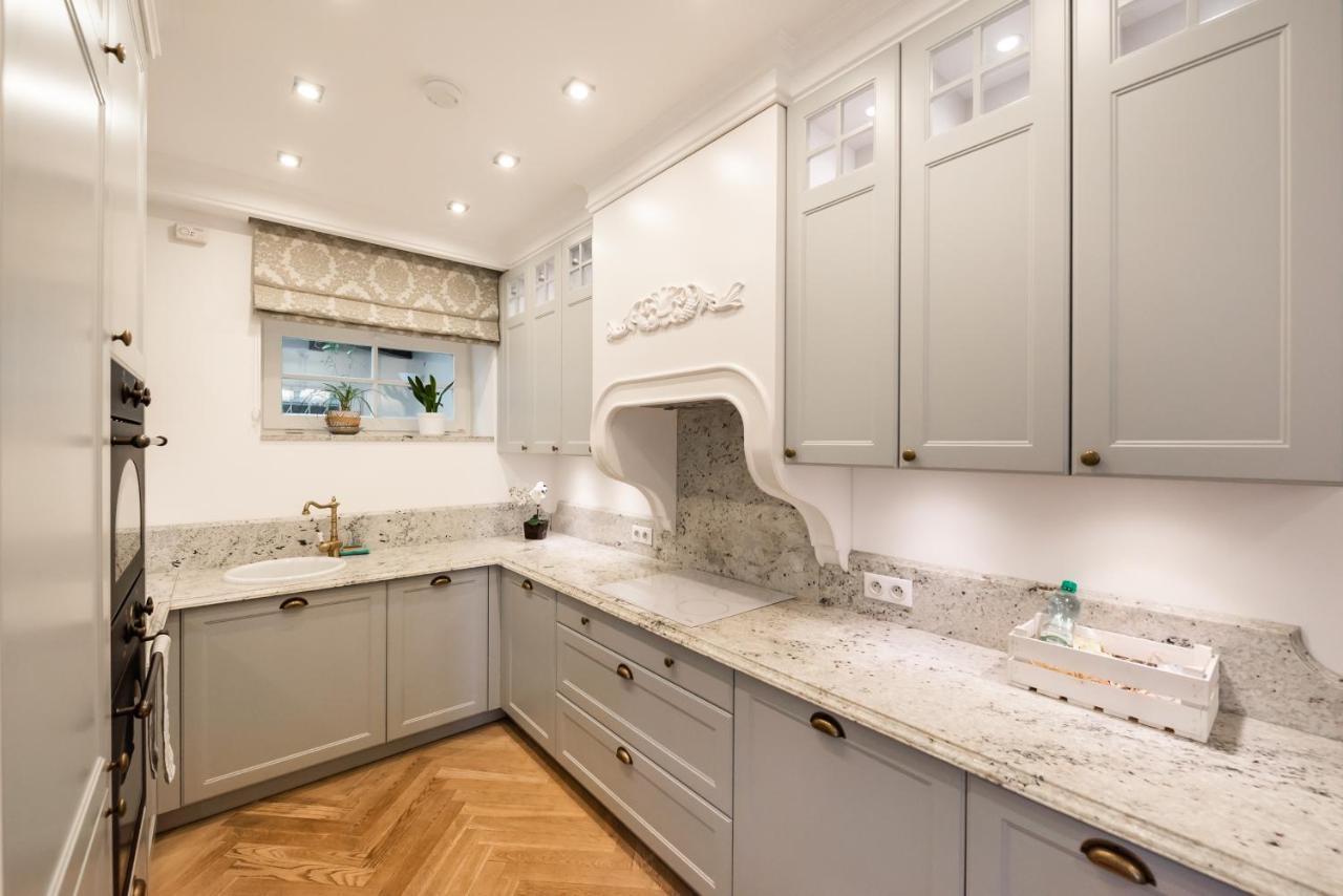 Lovely Apartment In The Heart Of Varşovia Exterior foto